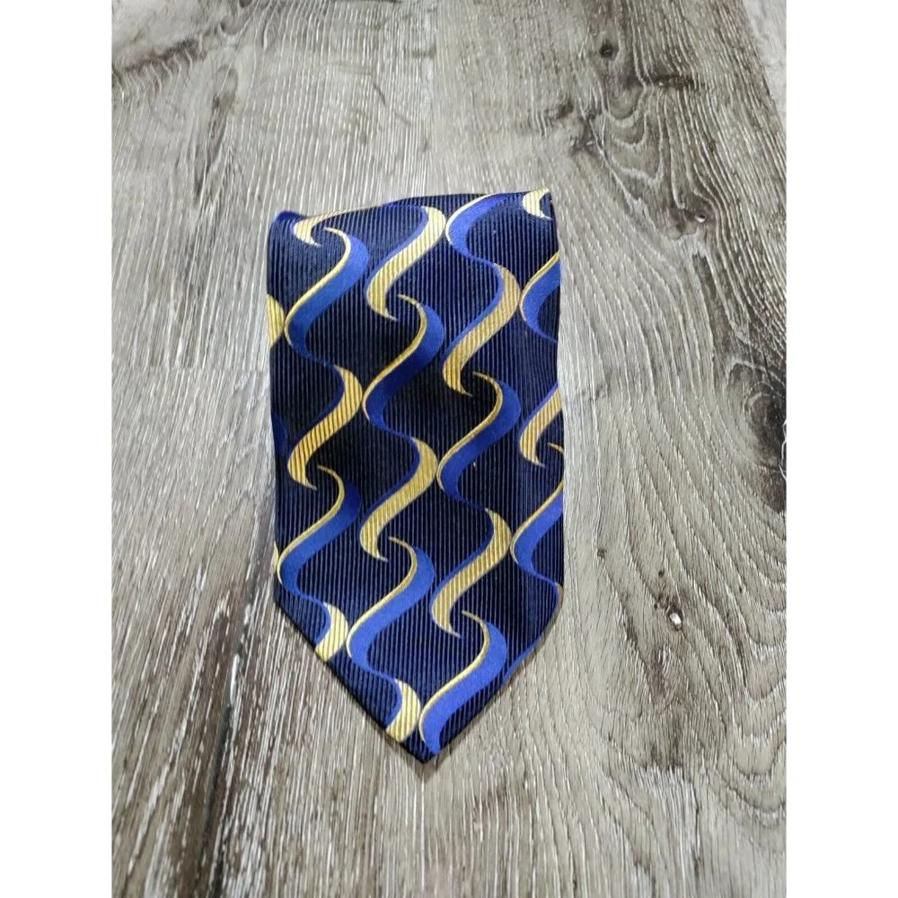 Hitons Mens Silk Necktie Made in Italy